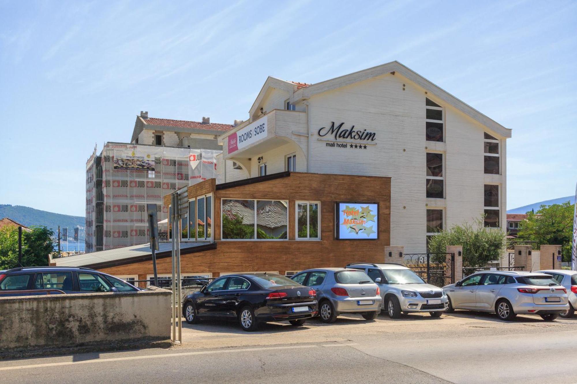 Hotel Maksim Herceg Novi Exterior foto